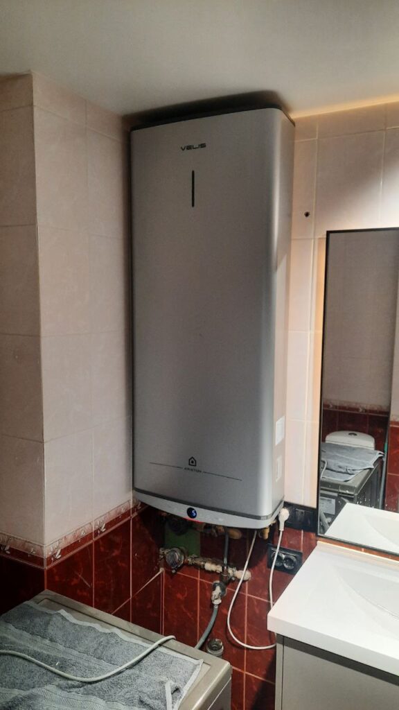 Установка водонагревателя